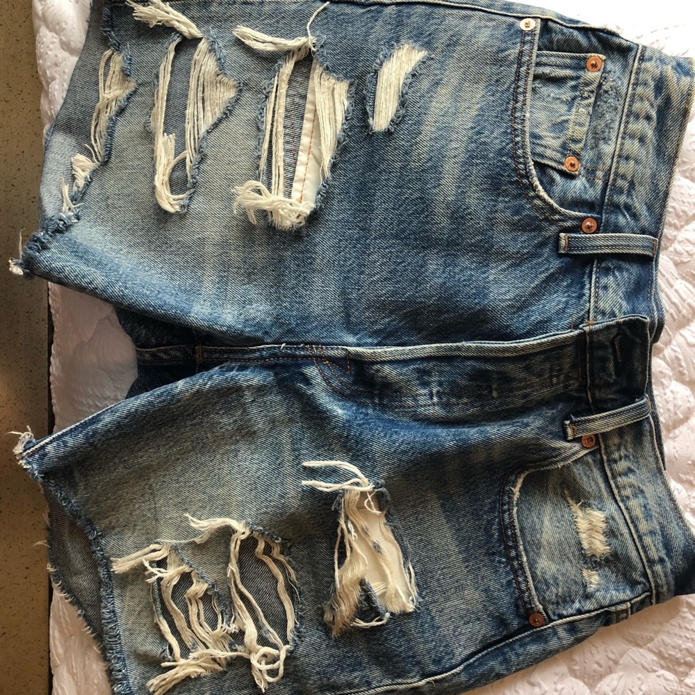 Levi shorts